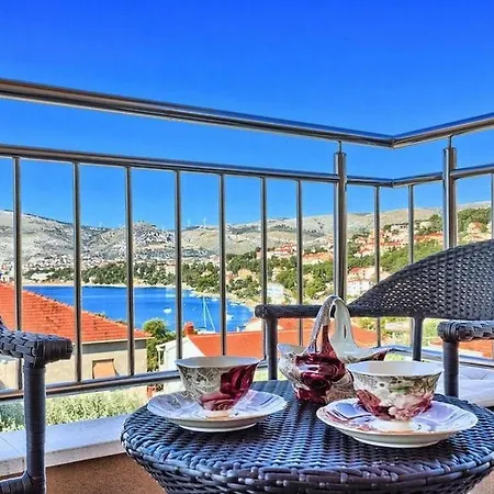 Family-friendly With Swimming Pool Okrug Gornji, Ciovo - 22587 Апартаменты