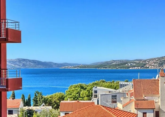 Family-friendly With Swimming Pool Okrug Gornji - Ciovo - 22587 شقة *