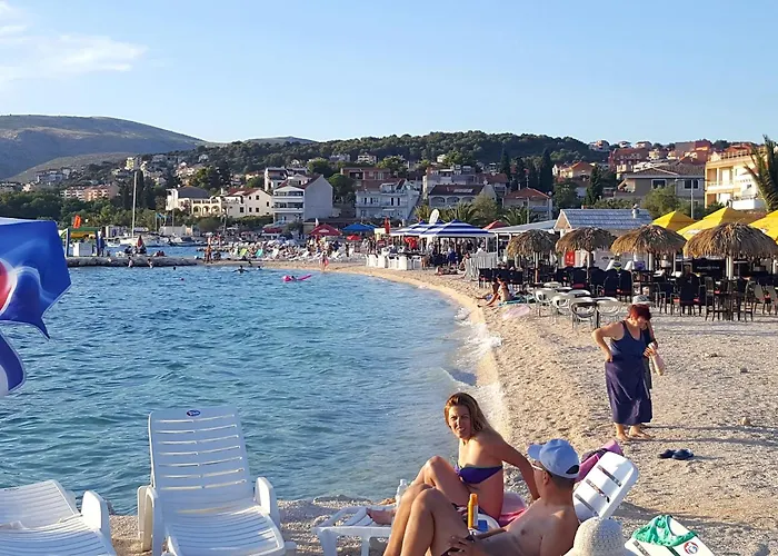 Family-friendly With Swimming Pool Okrug Gornji - Ciovo - 22587 *
