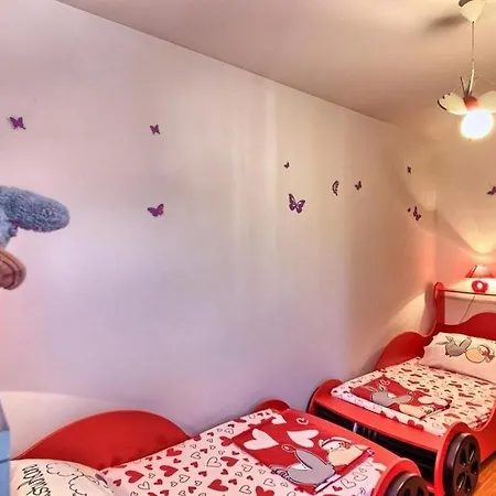 Apartment Family-friendly With Swimming Pool Okrug Gornji, Ciovo - 22587 *