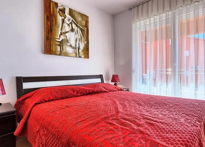Family-friendly With Swimming Pool Okrug Gornji - Ciovo - 22587 * Trogir